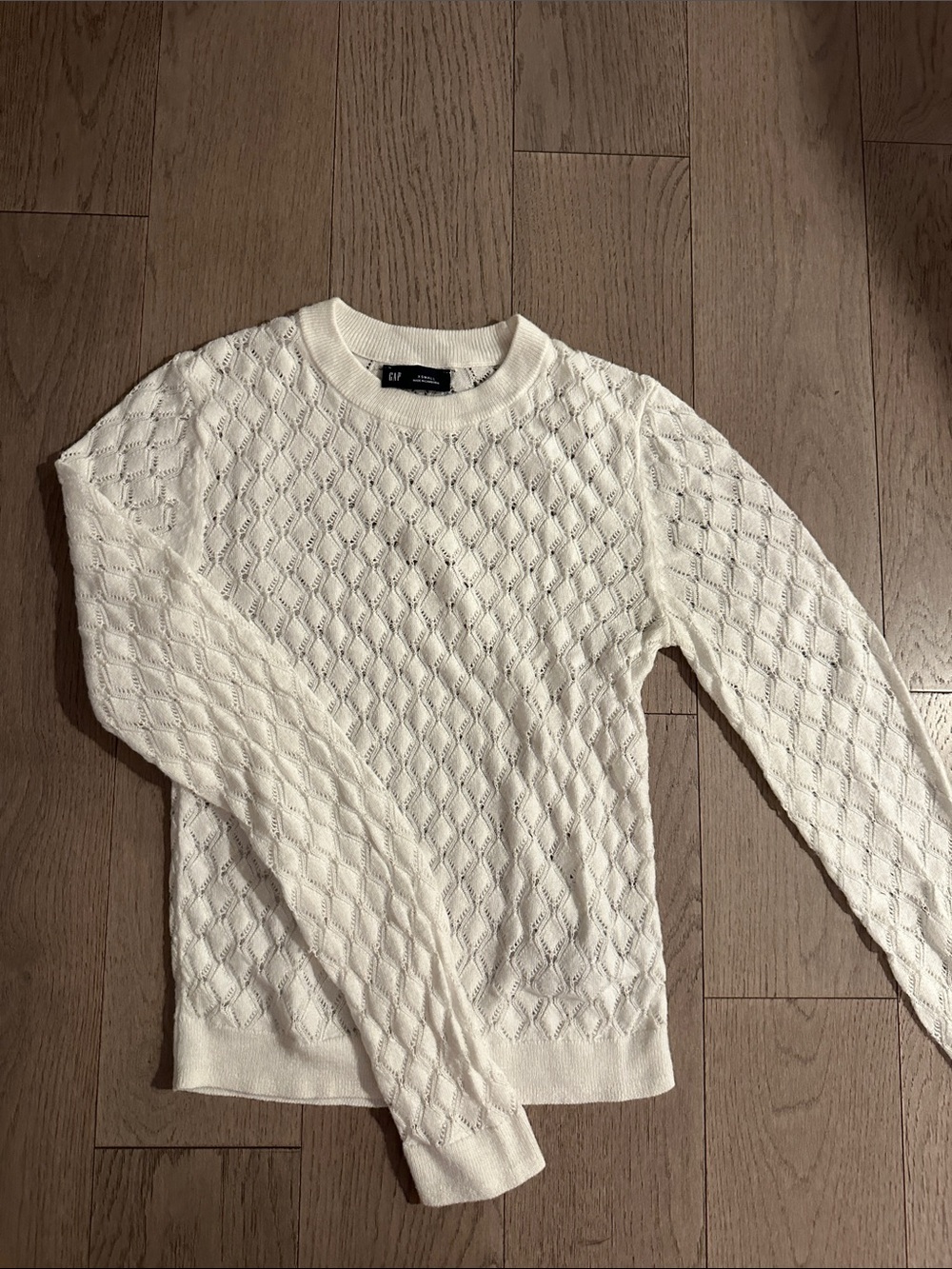 GAP Women's Ivory Diamond Cable Crew Sweater